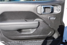 Jeep Wrangler Willys 2 Door 4x4 2026