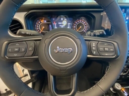 Jeep Wrangler Willys 4 Door 4x4 2025