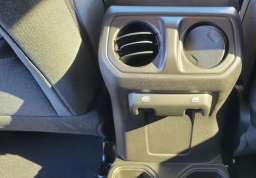 Jeep Wrangler Willys 4 Door 4x4 2026