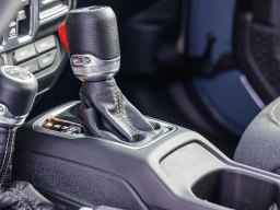 Jeep Wrangler Willys 4 Door 4x4 2026