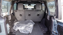 Jeep Wrangler Willys 4 Door 4x4 2026