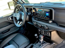 Jeep Wrangler Sahara 4 Door 4x4 2025
