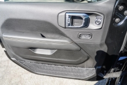 Jeep Wrangler Sahara 4 Door 4x4 2025