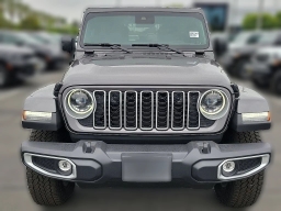 Jeep Wrangler Sahara 4 Door 4x4 2025