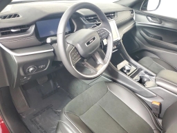 Jeep Grand Cherokee Altitude X 4x2 2025