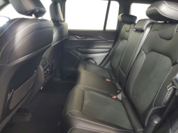 Jeep Grand Cherokee Altitude X 4x2 2025