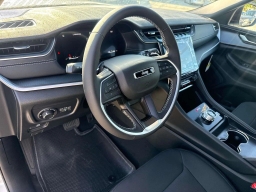 Jeep Grand Cherokee Laredo X 4x2 2025