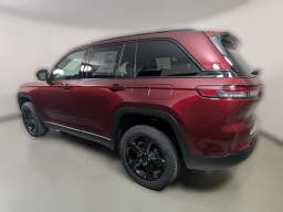 Jeep Grand Cherokee Altitude 4x2 2025