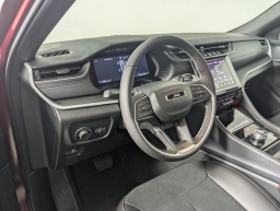 Jeep Grand Cherokee Altitude 4x2 2025