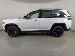 Jeep Grand Cherokee Altitude X 4x2 2025