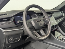 Jeep Grand Cherokee Altitude X 4x2 2025