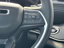 Jeep Grand Cherokee Laredo X 4x2 2025