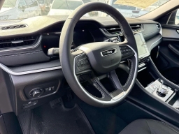 Jeep Grand Cherokee Laredo X 4x2 2025