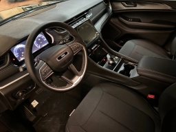 Jeep Grand Cherokee Laredo X 4x2 2026