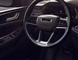 Jeep Grand Cherokee Laredo 4x2 2026