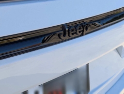 Jeep Grand Cherokee Altitude 4x2 2025