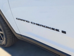 Jeep Grand Cherokee Altitude 4x2 2025