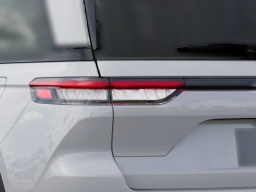 Jeep Grand Cherokee Altitude 4x2 2025