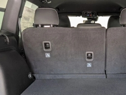 Jeep Grand Cherokee Laredo 4x2 2025