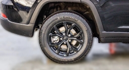 Jeep Grand Cherokee Laredo Altitude 4x2 2026