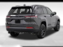 Jeep Grand Cherokee Laredo Altitude 4x2 2026