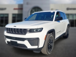 Jeep Grand Cherokee Laredo Altitude 4x2 2026