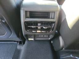 Jeep Grand Cherokee Laredo Altitude 4x2 2026