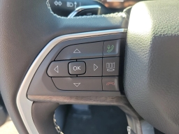 Jeep Grand Cherokee Laredo Altitude 4x2 2026