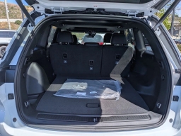 Jeep Grand Cherokee Laredo Altitude 4x2 2026