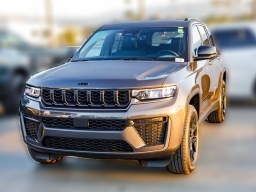 Jeep Grand Cherokee Laredo Altitude 4x2 2026