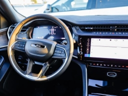 Jeep Grand Cherokee Laredo Altitude 4x2 2026