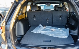 Jeep Grand Cherokee Laredo Altitude 4x2 2026