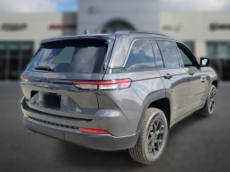 Jeep Grand Cherokee Laredo Altitude 4x2 2026