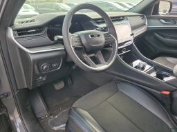 Jeep Grand Cherokee Laredo Altitude 4x2 2026