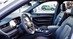 Jeep Grand Cherokee Limited 4x2 2025