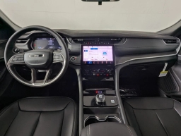 Jeep Grand Cherokee Limited 4x2 2025