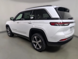 Jeep Grand Cherokee Limited 4x2 2026