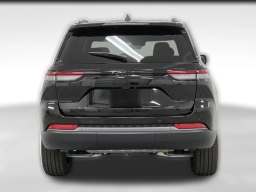 Jeep Grand Cherokee Limited 4x2 2026