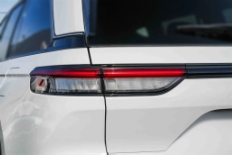 Jeep Grand Cherokee Limited 4x2 2026