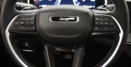 Jeep Grand Cherokee Laredo X 4x4 2026