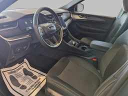 Jeep Grand Cherokee Laredo 4x4 2026