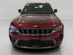 Jeep Grand Cherokee Laredo 4x4 2026