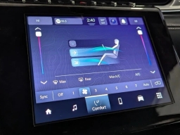 Jeep Grand Cherokee Laredo 4x4 2026