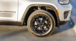 Jeep Grand Cherokee Altitude X 4x4 2025