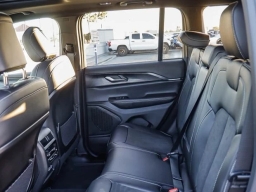 Jeep Grand Cherokee Altitude X 4x4 2025