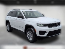 Jeep Grand Cherokee Laredo X 4x4 2026