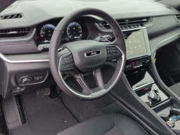 Jeep Grand Cherokee Laredo X 4x4 2026