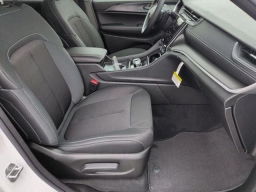 Jeep Grand Cherokee Laredo X 4x4 2026