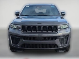 Jeep Grand Cherokee Laredo Altitude 4x4 2026