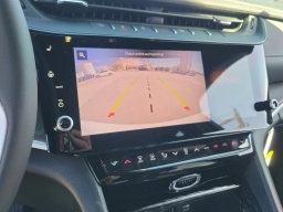 Jeep Grand Cherokee Laredo Altitude 4x4 2026